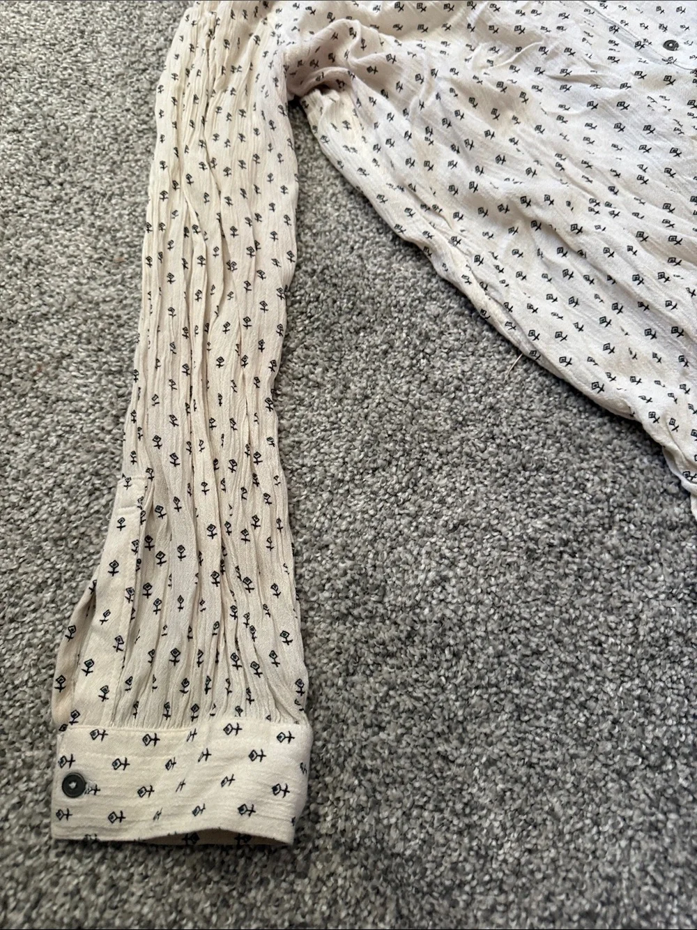 Free People light cream